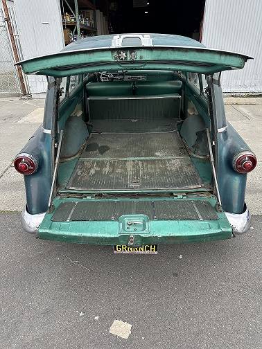 Ford-ranch-wagon-1954-green-2