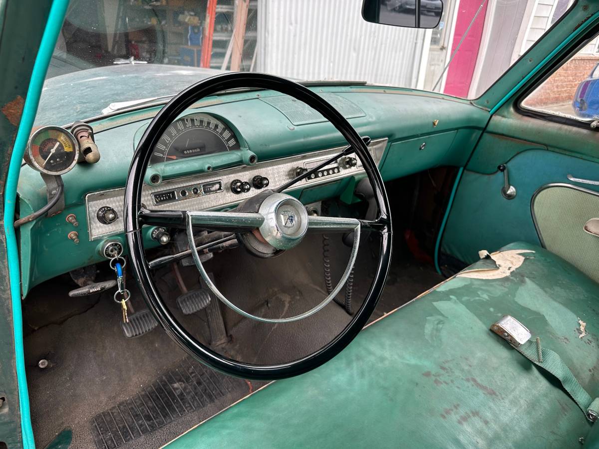 Ford-ranch-wagon-1954-green-3