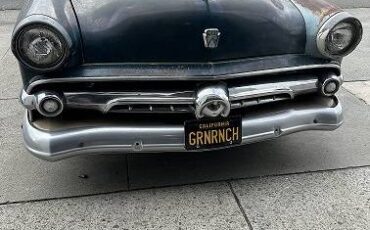 Ford-ranch-wagon-1954-green