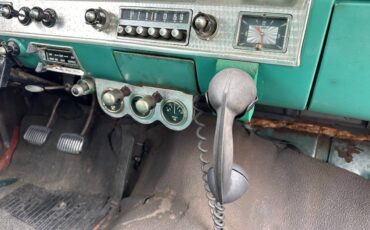 Ford-ranch-wagon-1954-green-7