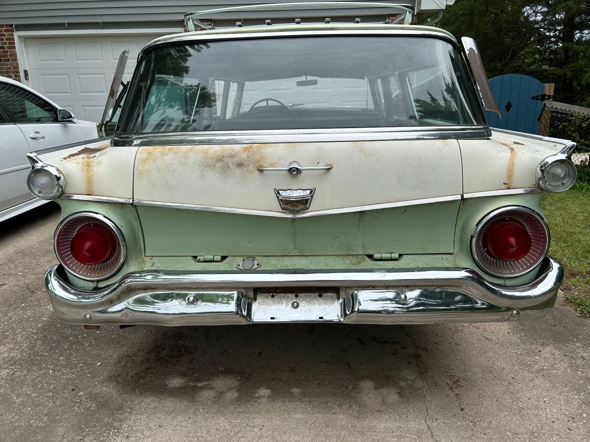 Ford-ranch-wagon-1959-12
