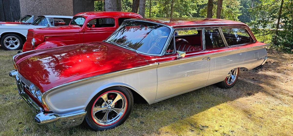 Ford-ranch-wagon-1960-custom-44
