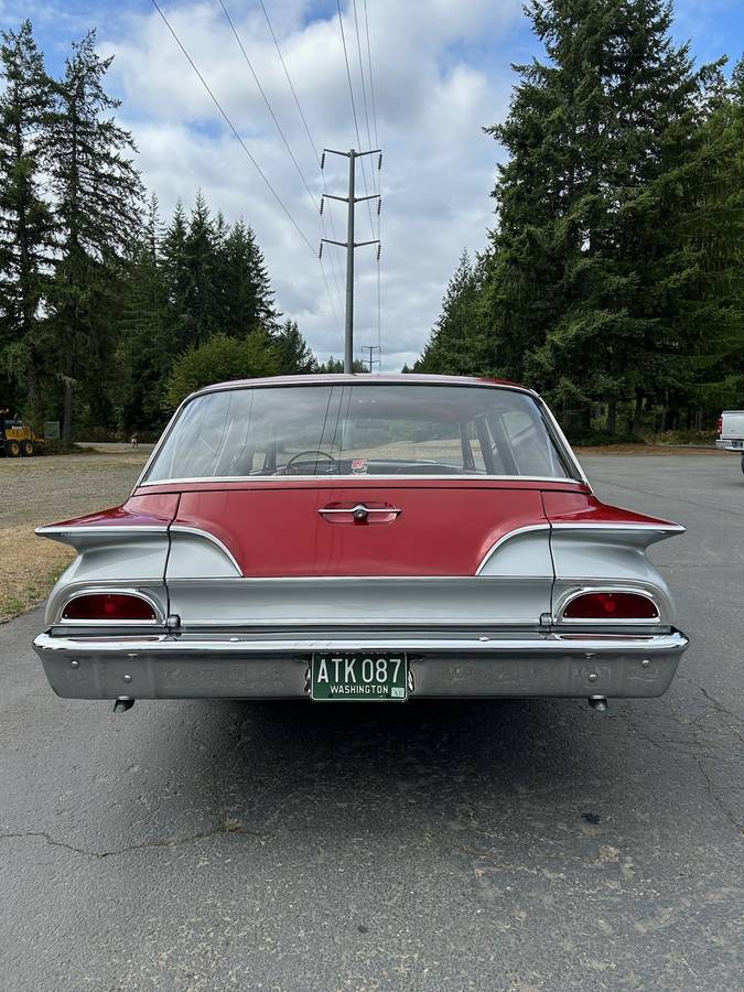 Ford-ranch-wagon-1960-custom-66