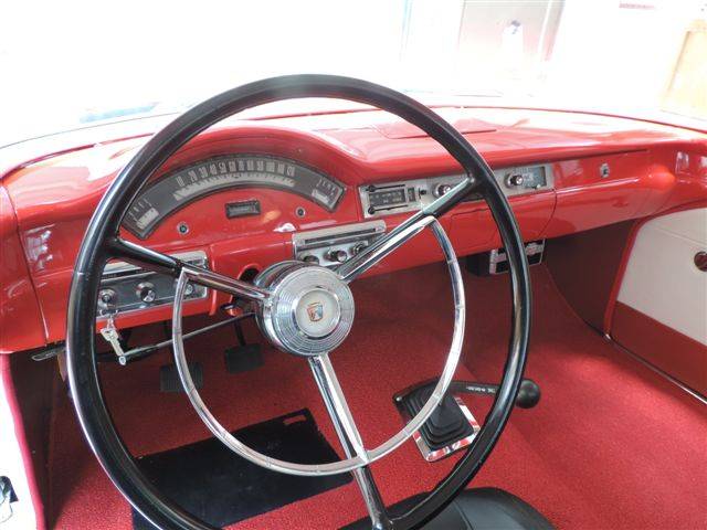 Ford-ranchero-1957-white-4