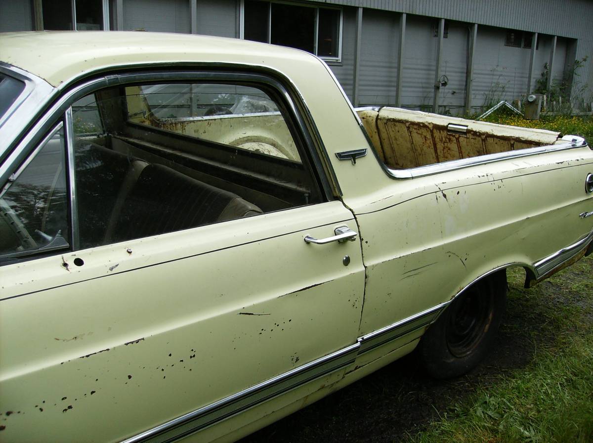 Ford-ranchero-1967-yellow-1