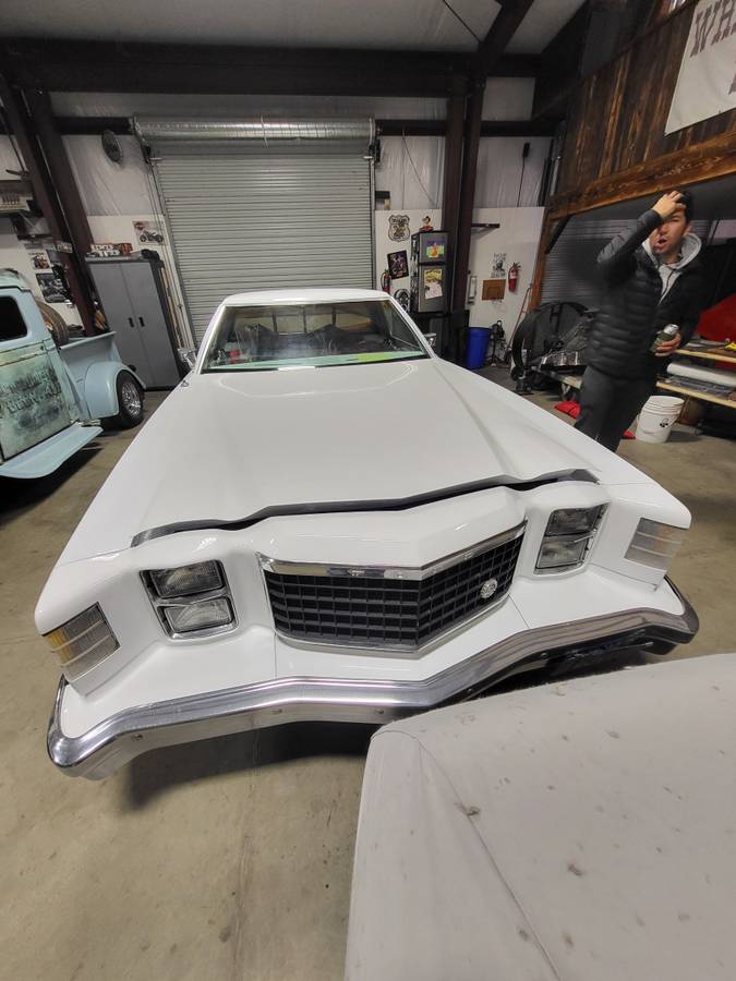 Ford-ranchero-500-1979-white-2