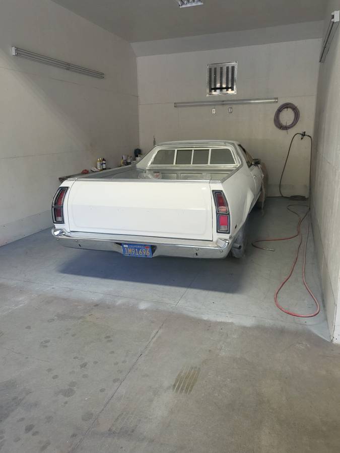 Ford-ranchero-500-1979-white-4