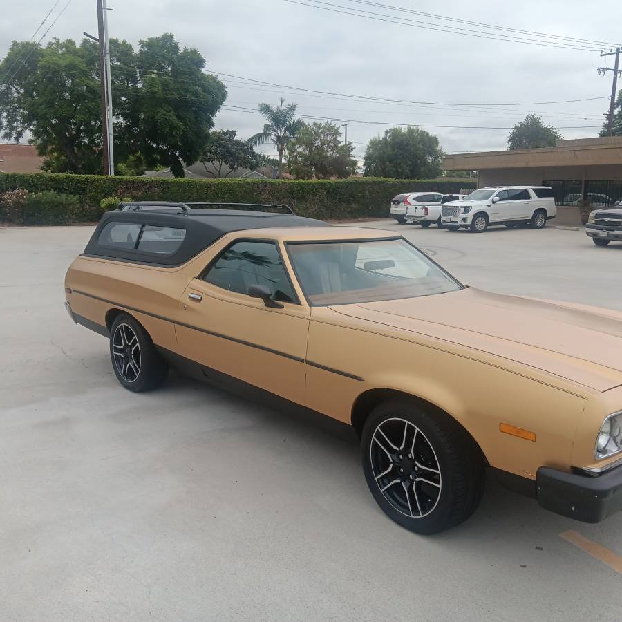 Ford-ranchero-gt-1973-custom-5