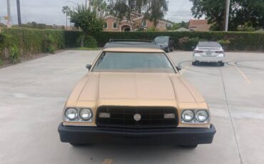 Ford-ranchero-gt-1973-custom-7