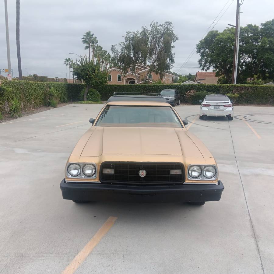 Ford-ranchero-gt-1973-custom-7