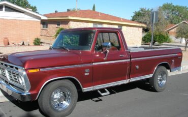 Ford-ranger-1973-red