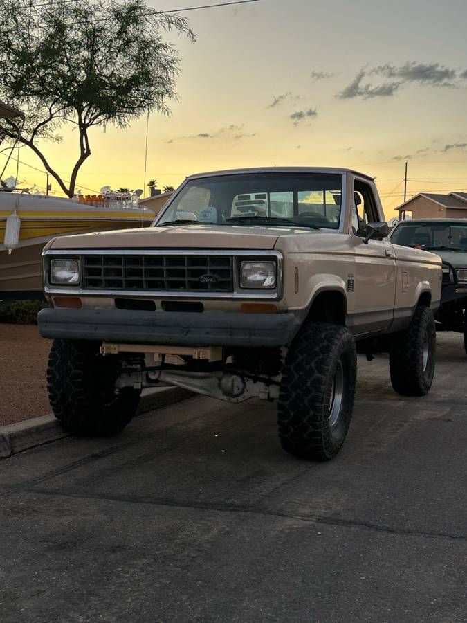 Ford-ranger-1985-brown-1