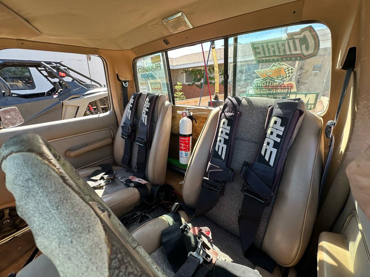 Ford-ranger-1985-brown-11