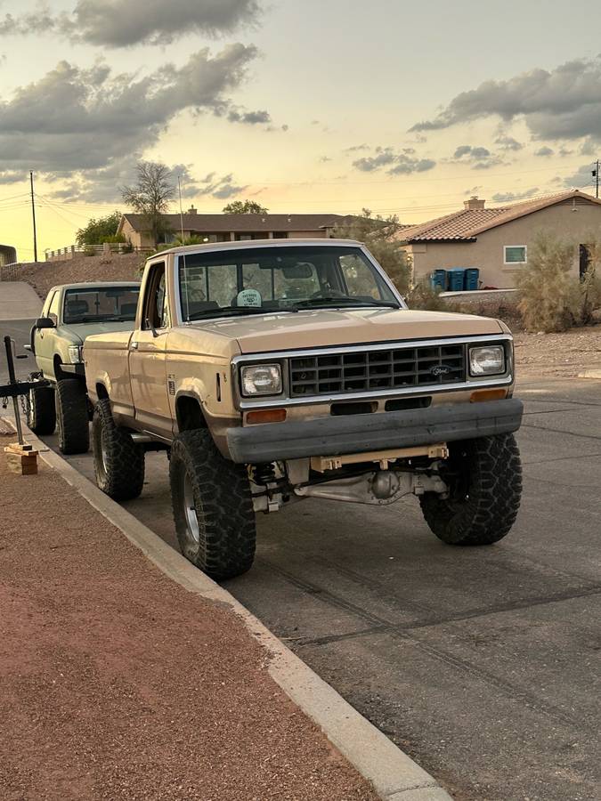 Ford-ranger-1985-brown-3