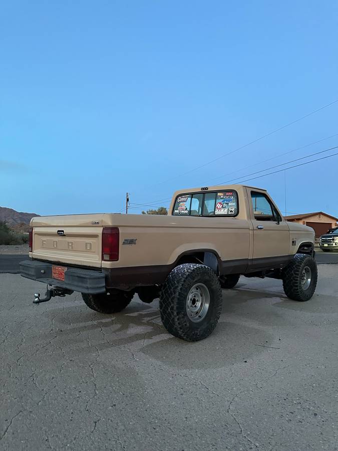 Ford-ranger-1985-brown-9