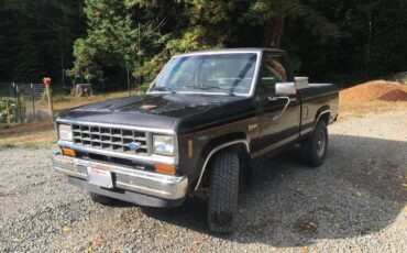 Ford-ranger-1986-black