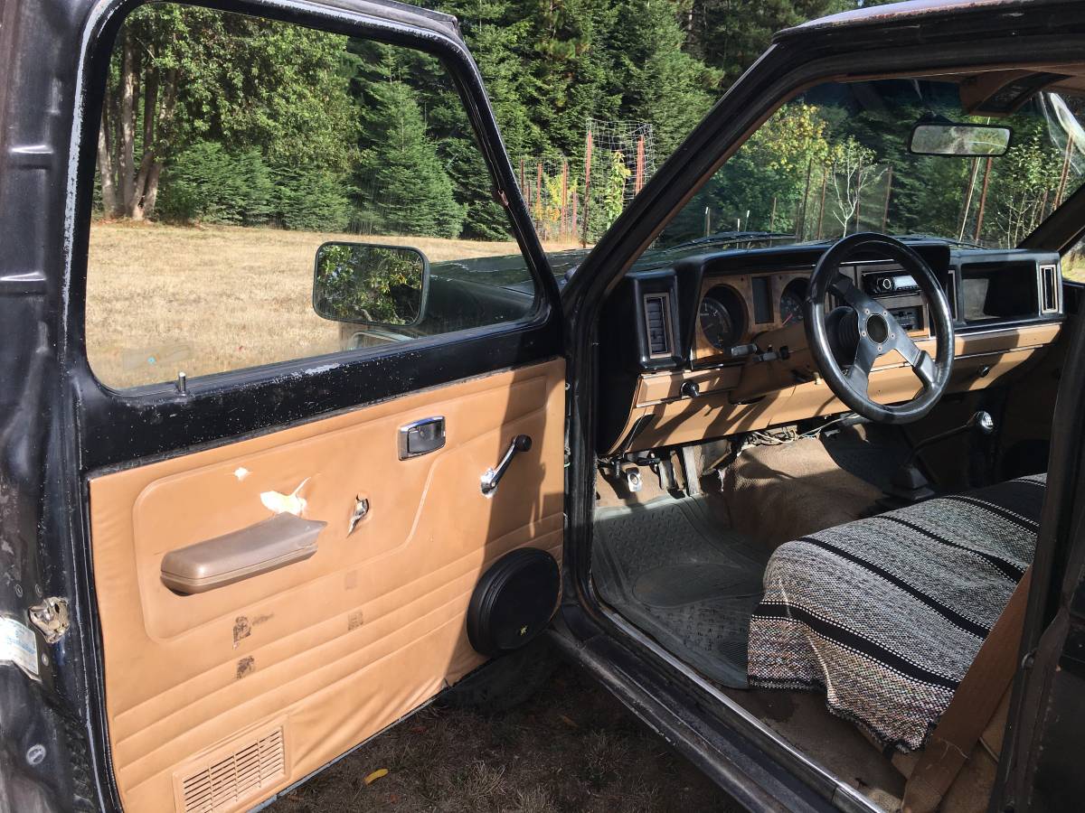Ford-ranger-1986-black-7