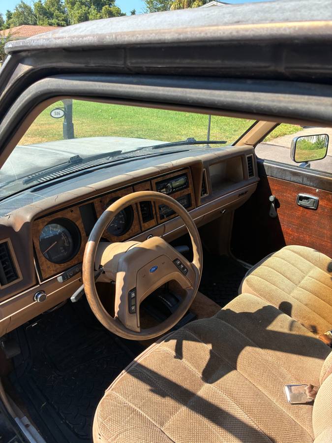 Ford-ranger-1988-brown-9