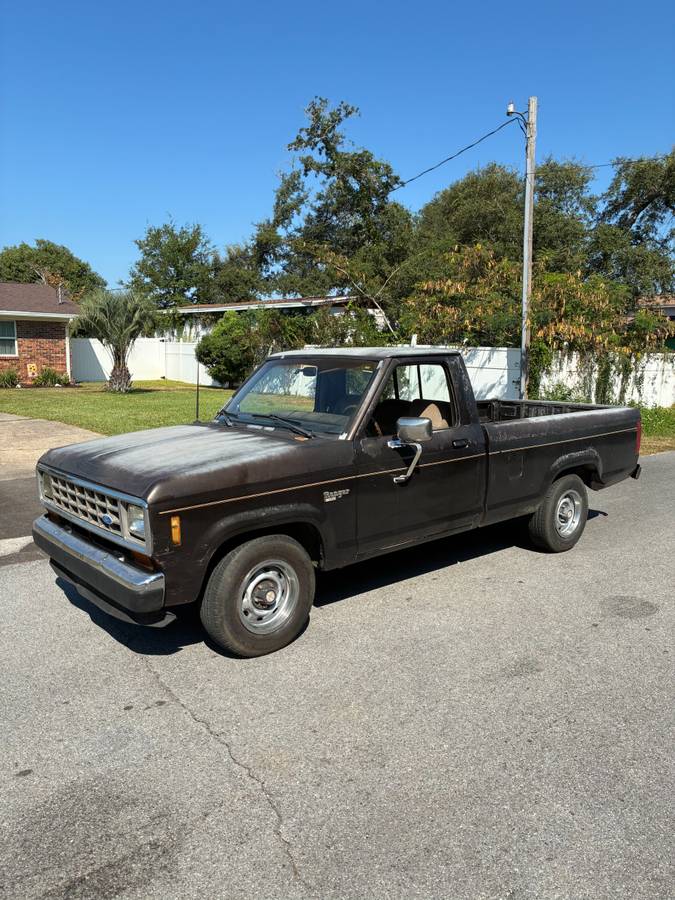 Ford-ranger-1988-brown