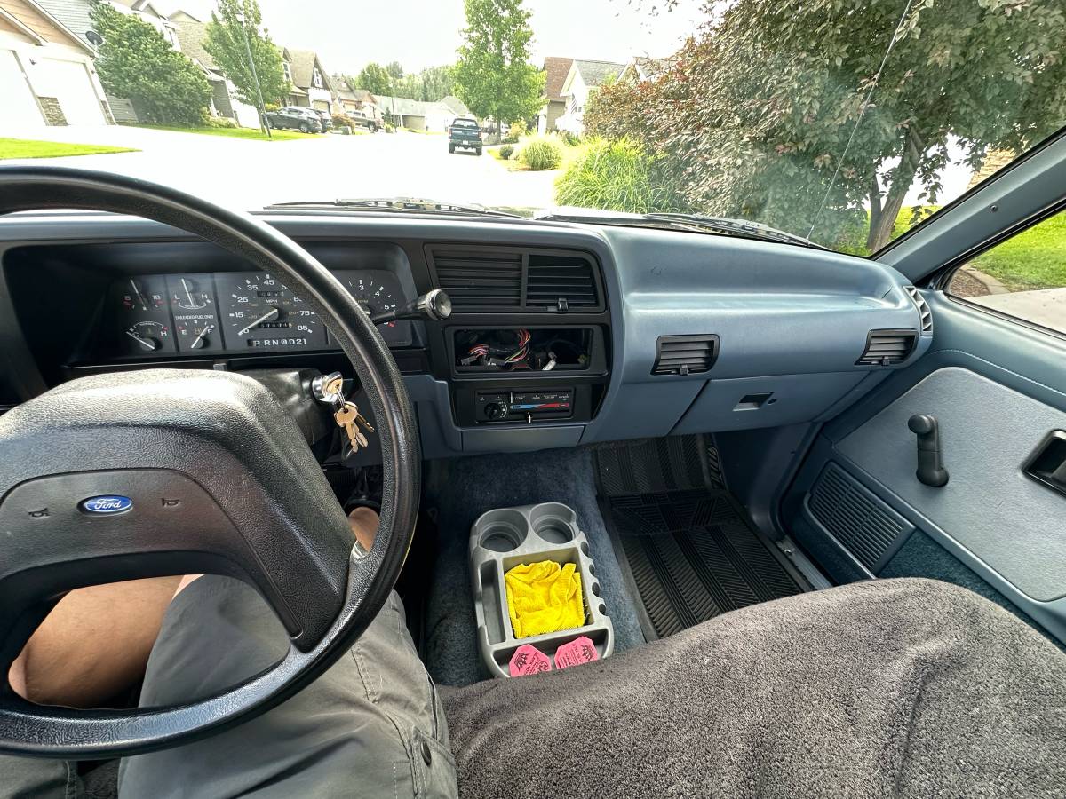 Ford-ranger-1990-blue-9