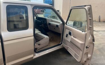 Ford-ranger-1992-11