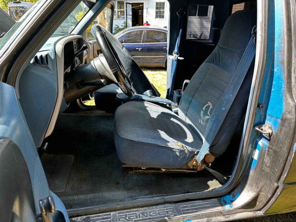 Ford-ranger-1993-black-10