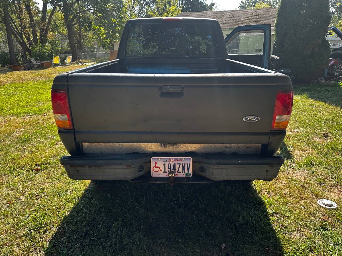 Ford-ranger-1993-black-7