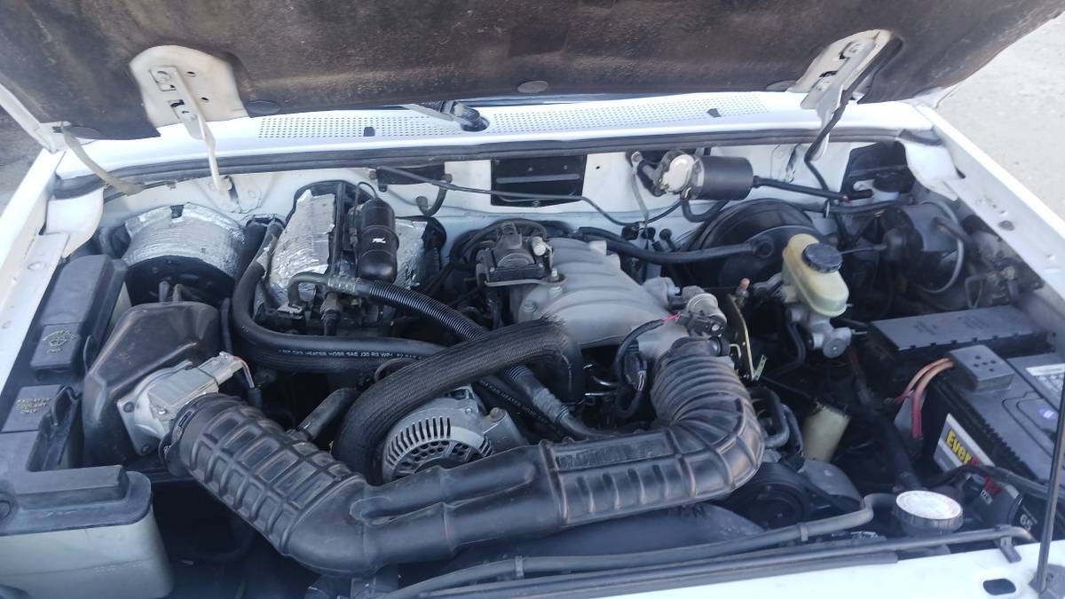 Ford-ranger-1994-white-19