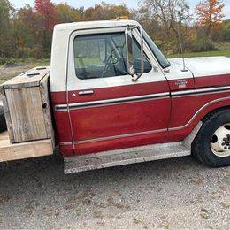 Ford-ranger-350-1977-red-4