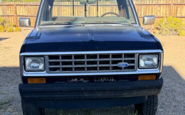 Ford-ranger-4x4-1986-black-5