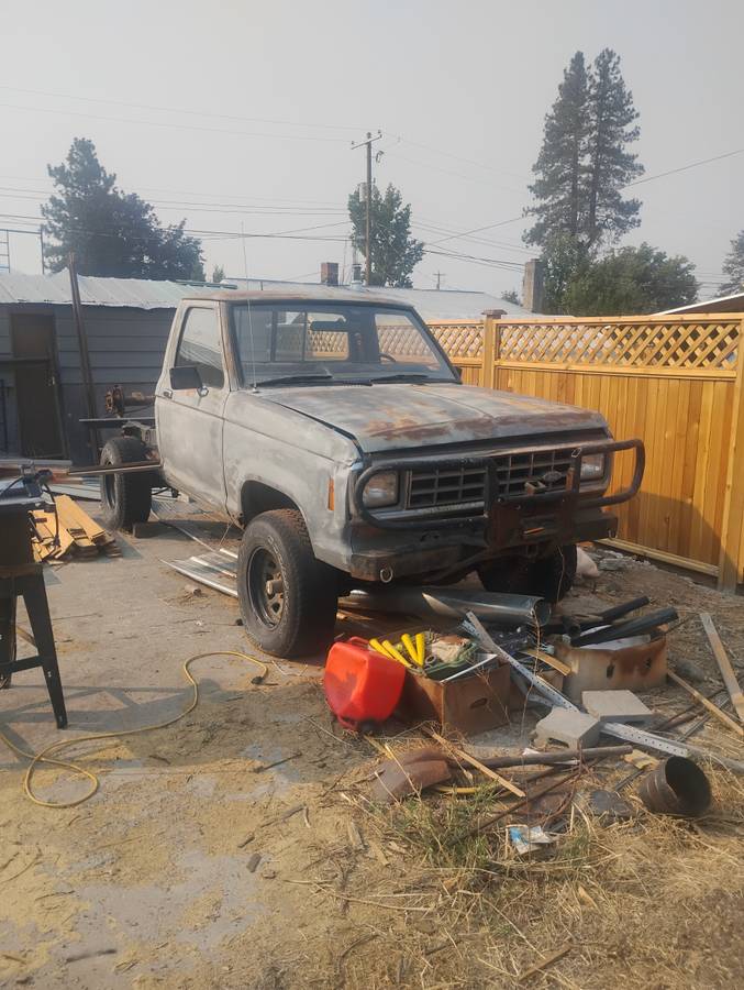 Ford-ranger-4x4-diesel-1986-grey