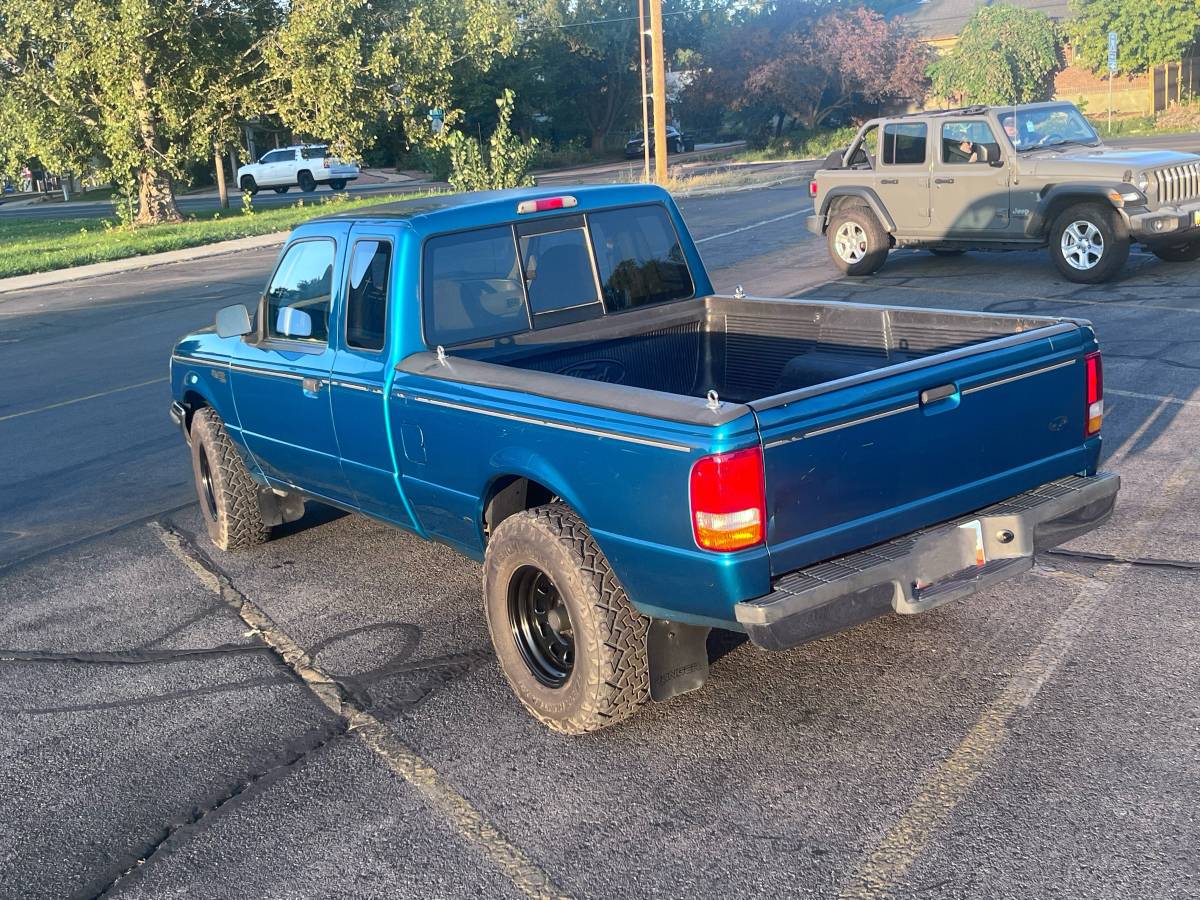 Ford-ranger-super-cab-1994-green-1