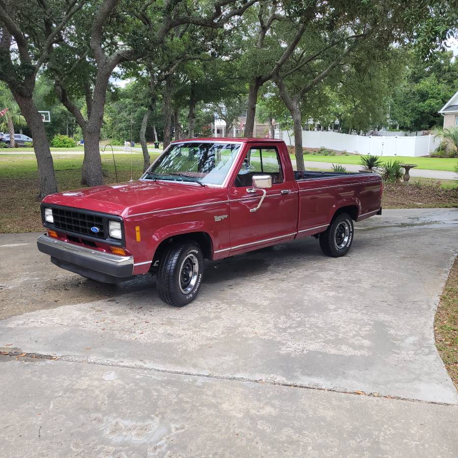 Ford-ranger-xl-1986-red