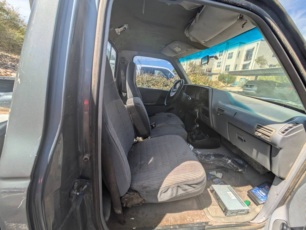 Ford-ranger-xl-1993-grey-3