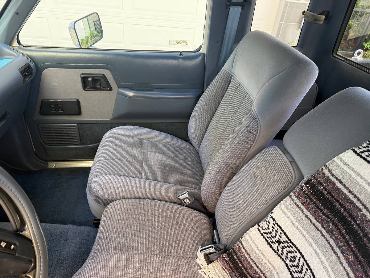 Ford-ranger-xlt-1990-white-4