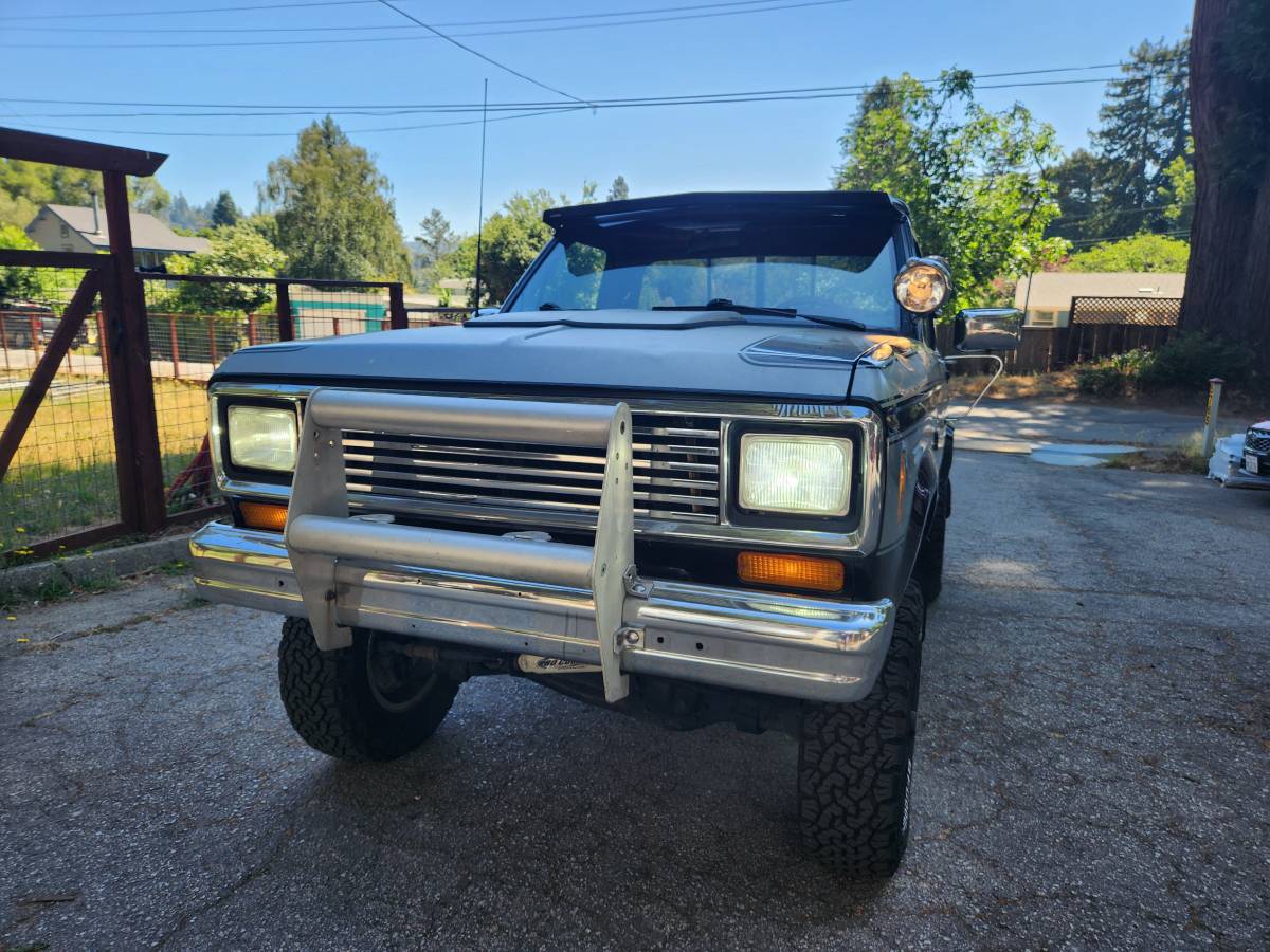 Ford-ranger-xlt-4x4-1988-black-2