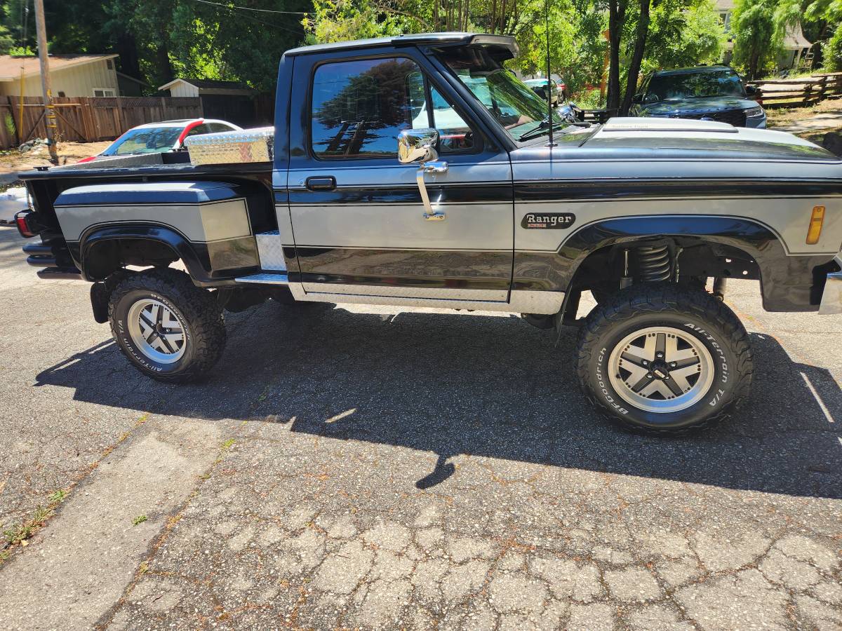 Ford-ranger-xlt-4x4-1988-black-4