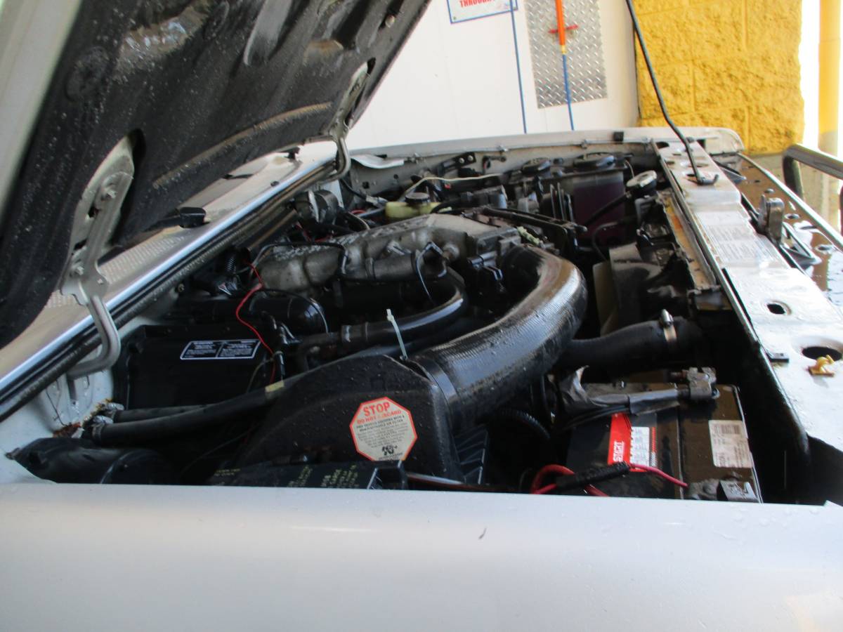 Ford-ranger-xlt-4x4-1990-silver-10