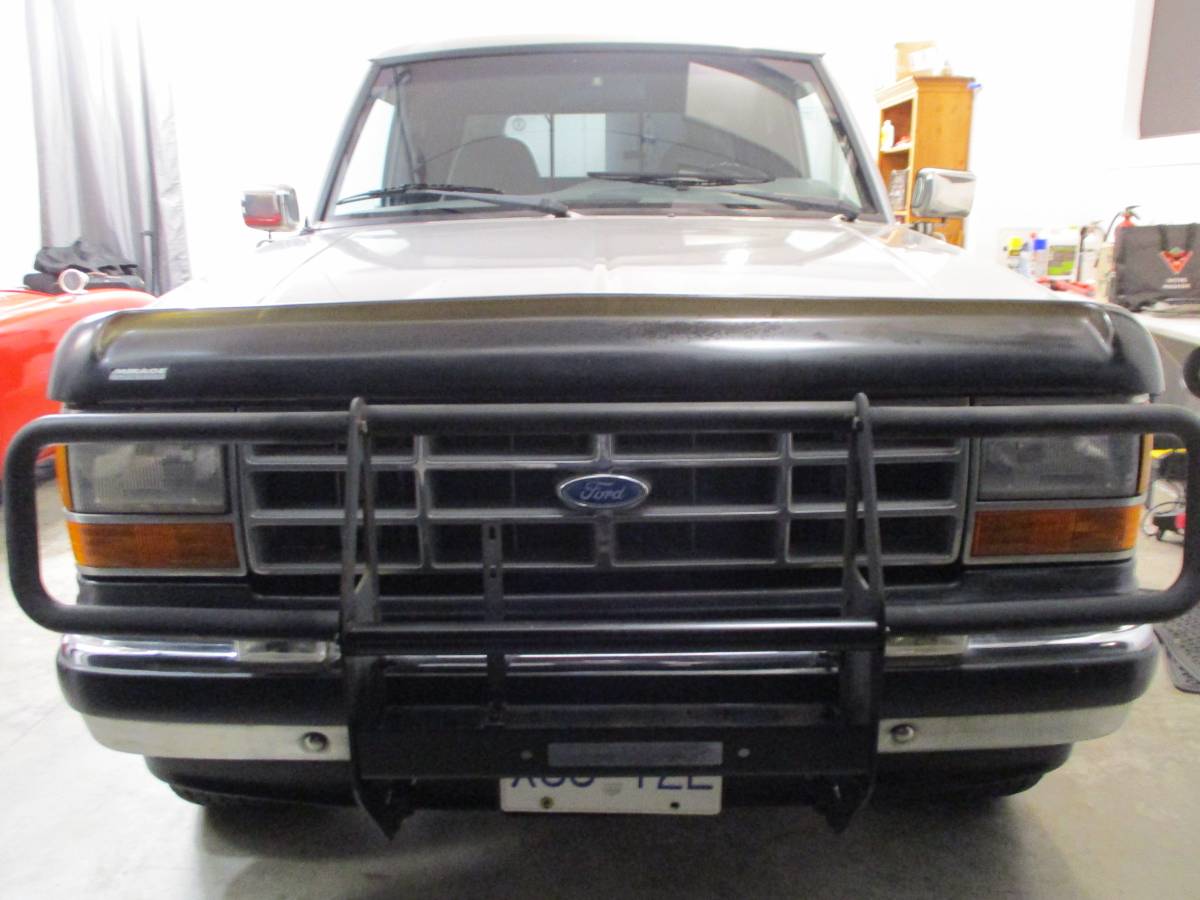 Ford-ranger-xlt-4x4-1990-silver-13