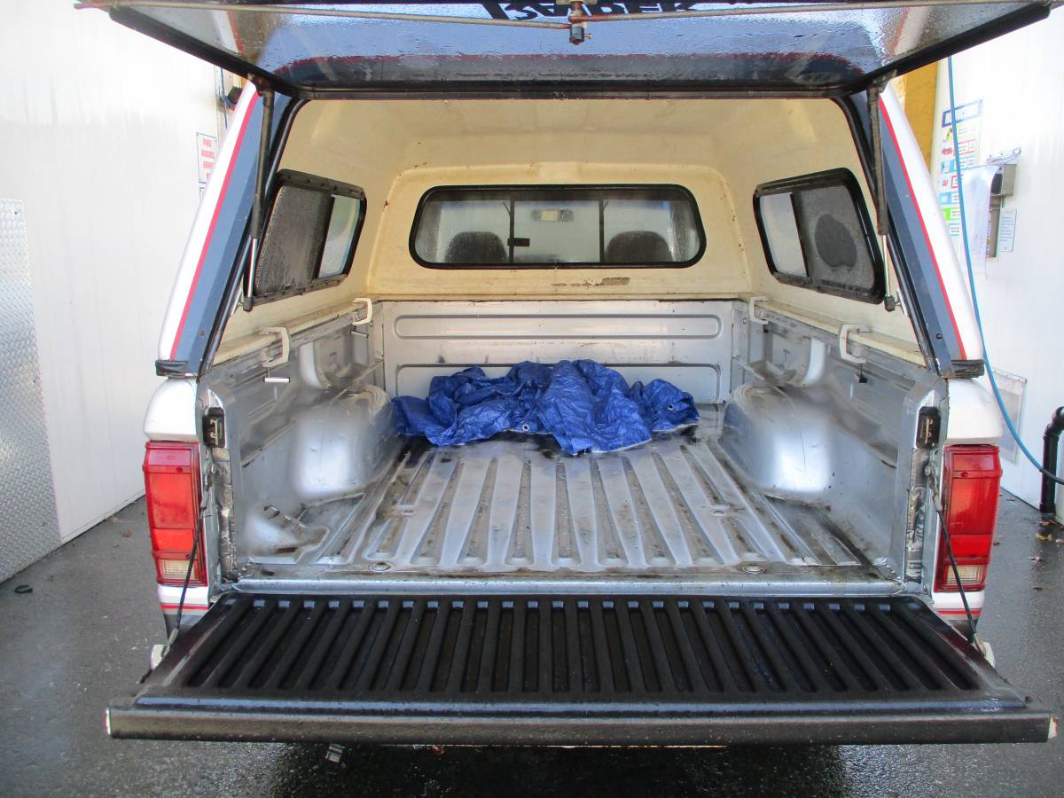 Ford-ranger-xlt-4x4-1990-silver-6