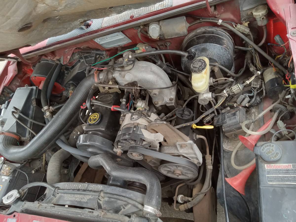 Ford-ranger-xlt-supercab-1988-red-13