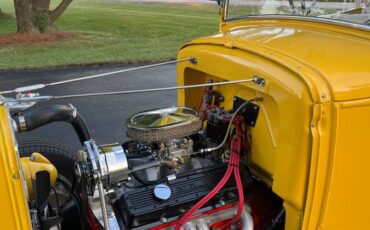 Ford-roadster-1931-yellow-4