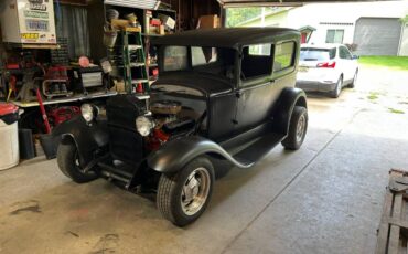 Ford-sedan-2dr-1930-black-2