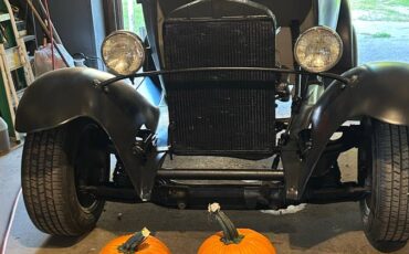Ford-sedan-2dr-1930-black