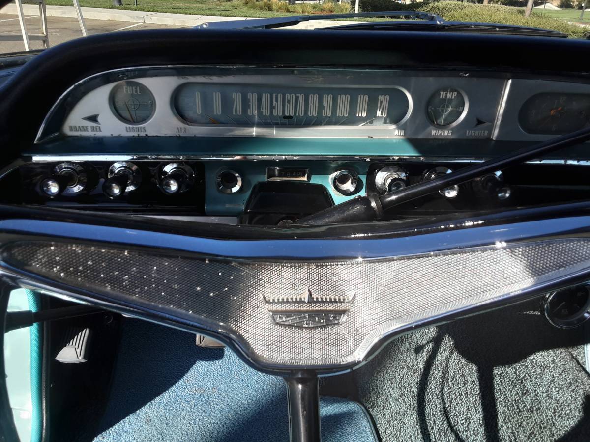 Ford-starliner-1960-blue-12