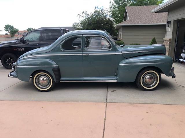 Ford-super-deluxe-coupe-1946-custom-2