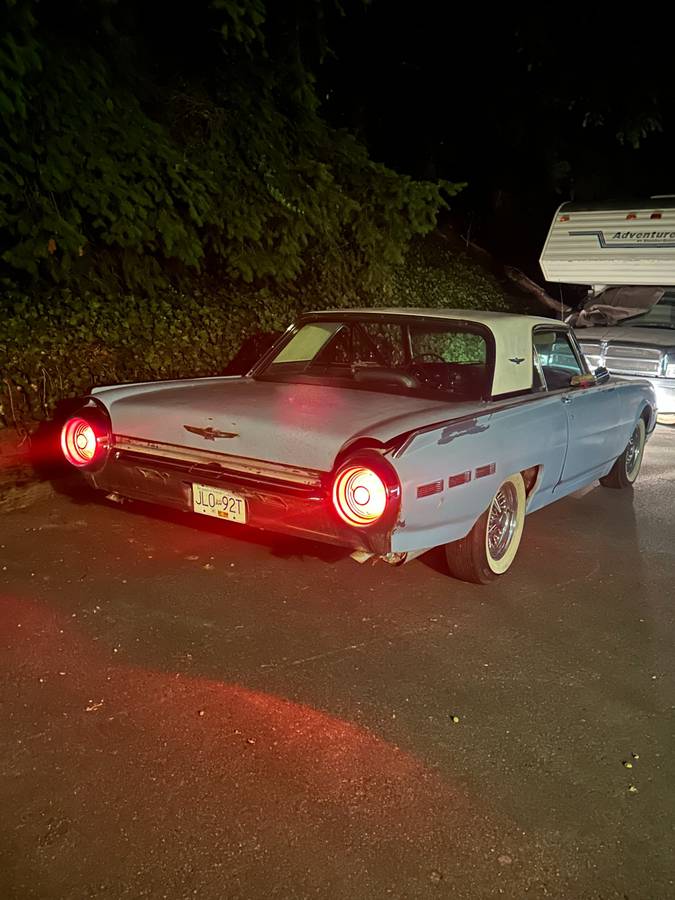 Ford-t-bird-thunderbirds-1962-blue-6