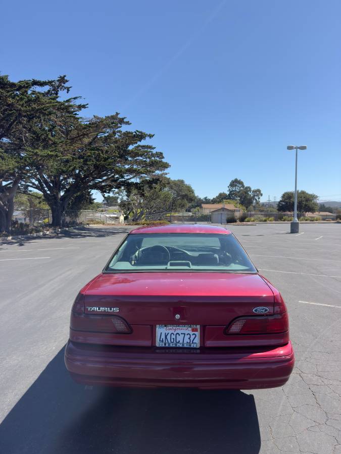 Ford-taurus-gl-1995-4