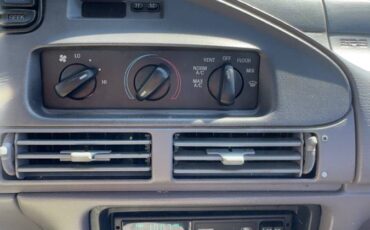 Ford-taurus-gl-1995-7