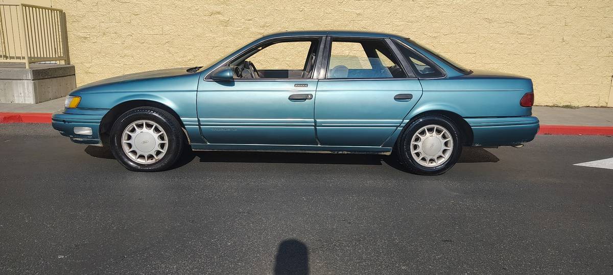 Ford-taurus-lx-1992-17